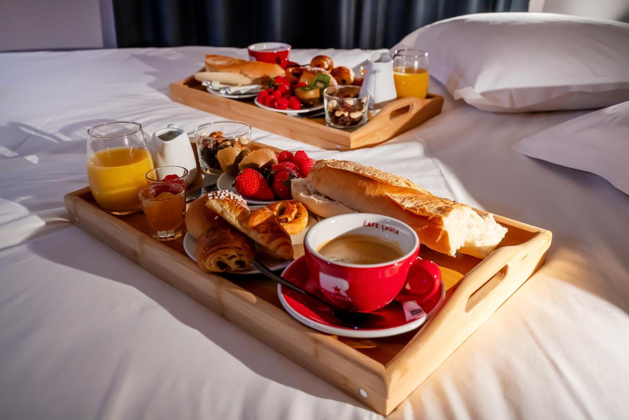 Hotel By Reboul - Boutique Hotel Каси Екстериор снимка
