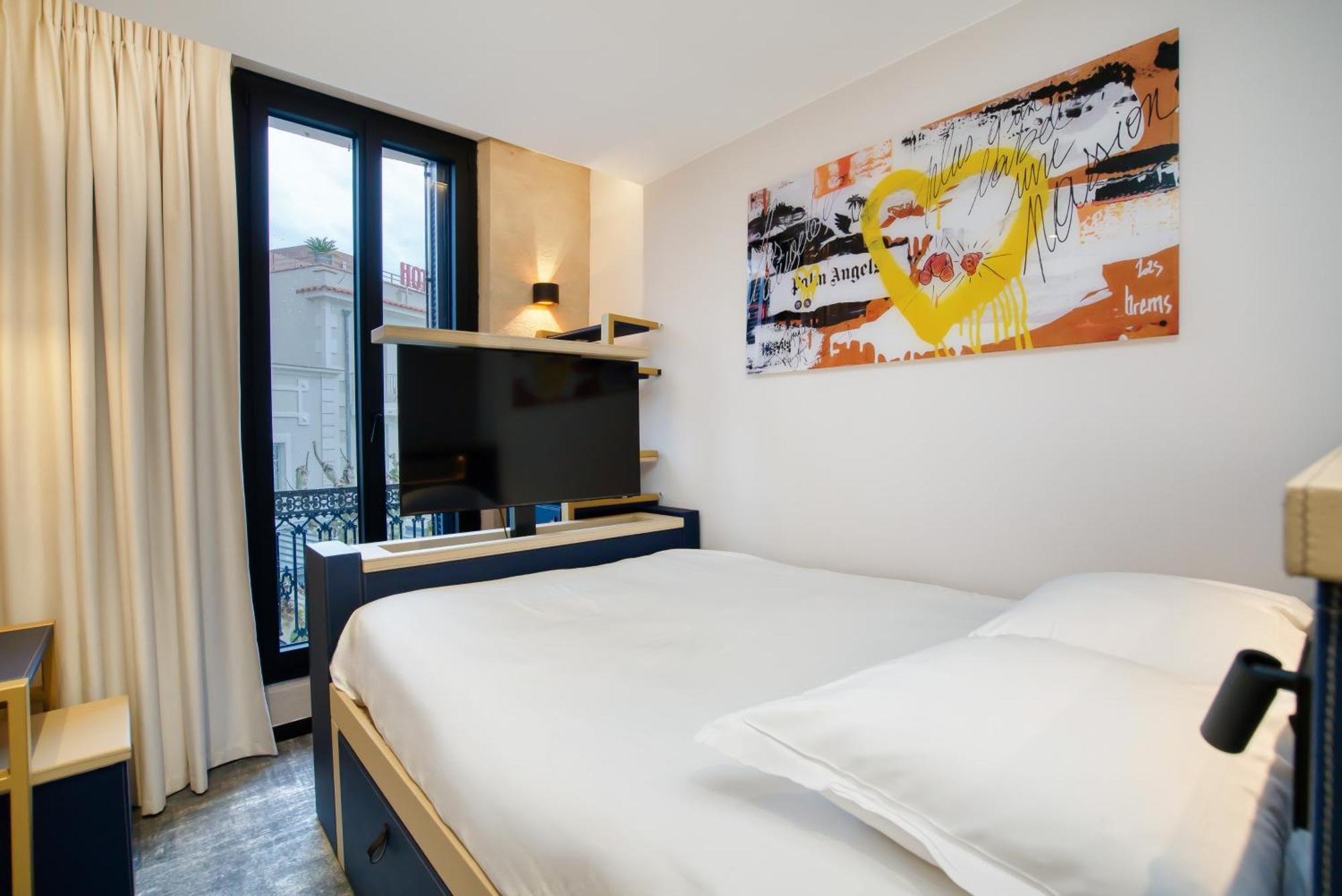 Hotel By Reboul - Boutique Hotel Каси Екстериор снимка